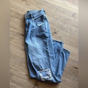 American Eagle mom jeans